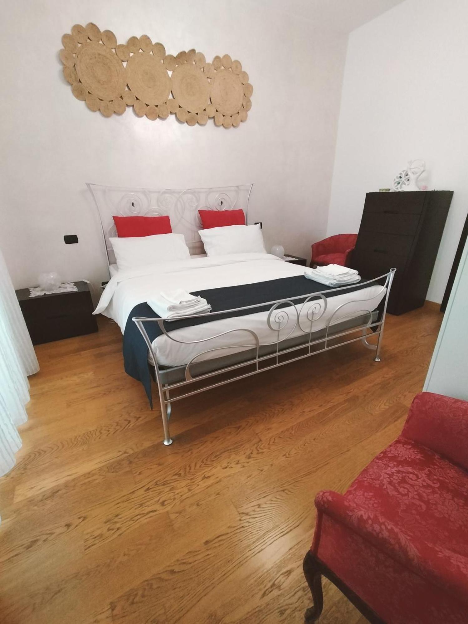 Bari 68 - Comfort Moderno & Fascino Antico Εξωτερικό φωτογραφία